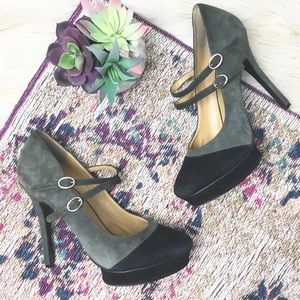 Nine West•black/gray Mary Jane platform heel